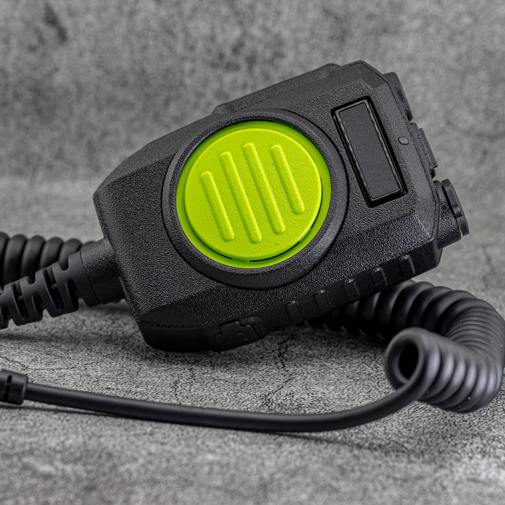 Speaker Mic 8 Green - IP67, Noise Cancelling, Emergency Button